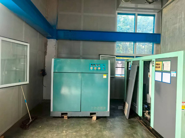 贤易无油空压机租赁为生物科技发展注入纯净动力