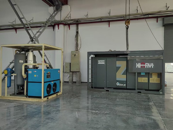 阿特拉斯ZT132VSD变频空压机配套干燥机租赁,汽车行业的高效伙伴